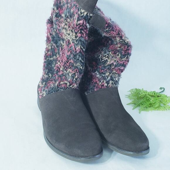 TOMS Serra Dark Brown Suede Textile Boots Booties SIZE 10 Brown Multicolor - Picture 8 of 10